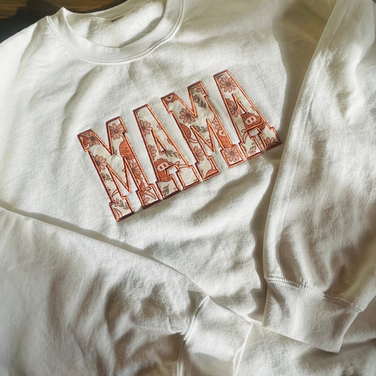 MAMA HIGHLAND COW TSHIRT
