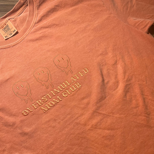 Overstimulated mom club tshirt